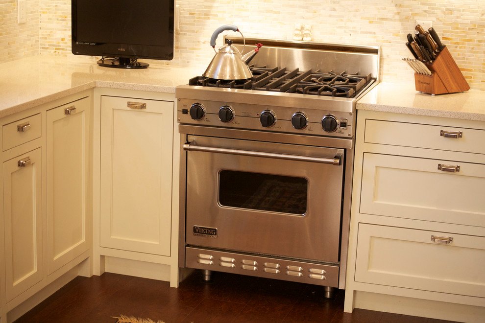 Sullivan's Gulch Kitchen — Kitchen remodel in Portland, OR (photo 3)